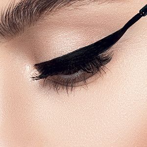 Підводка для очей з товстої пензликом Deep Look Make Up Farmasi 1301001 фото